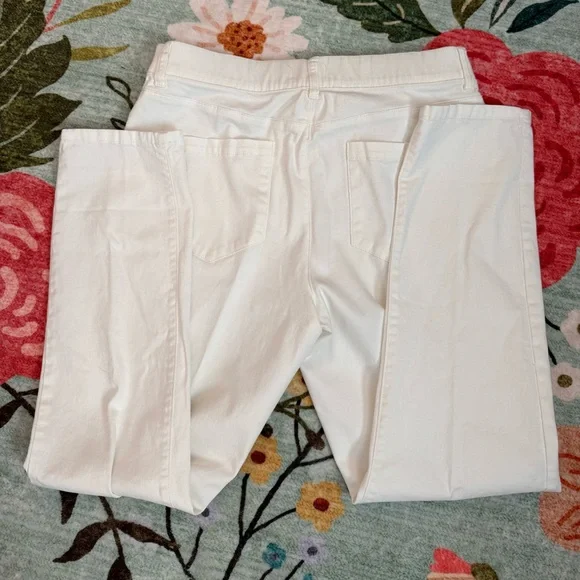 Calvin Klein White Pants - Picture 2 of 4